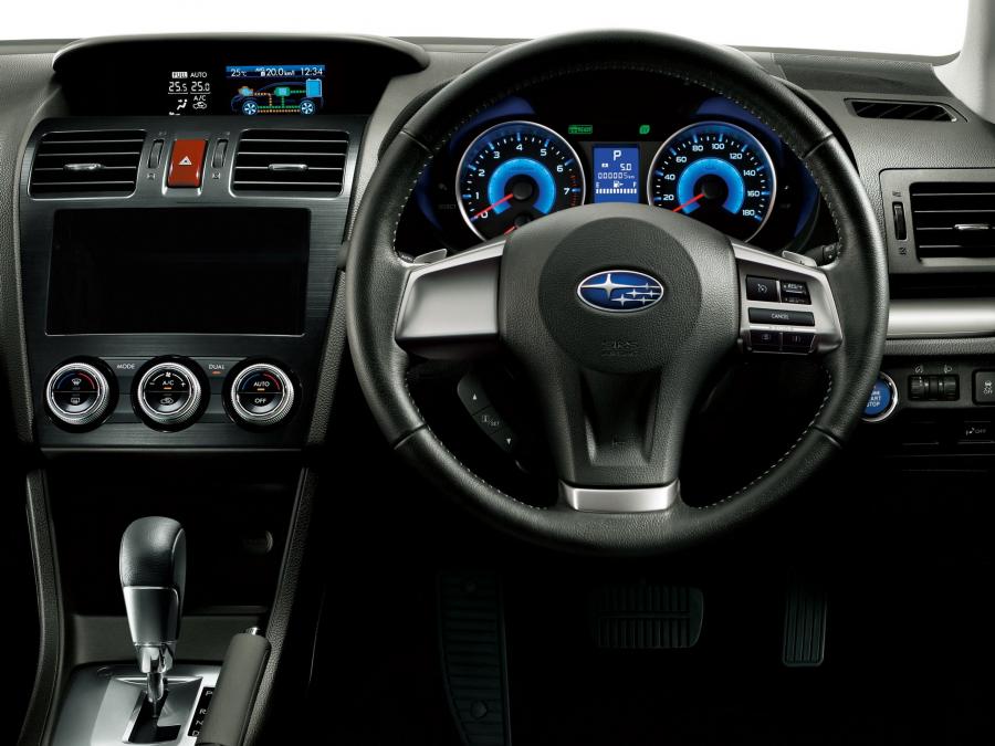  Subaru XV Hybrid 2013 года  (JP) (фото 7 из 10)